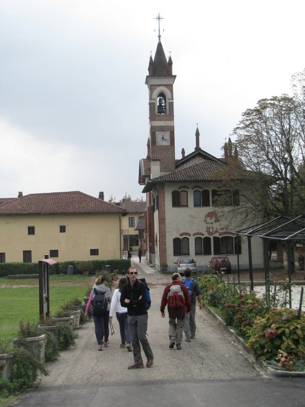 7 ingresso al Colle don Bosco.JPG